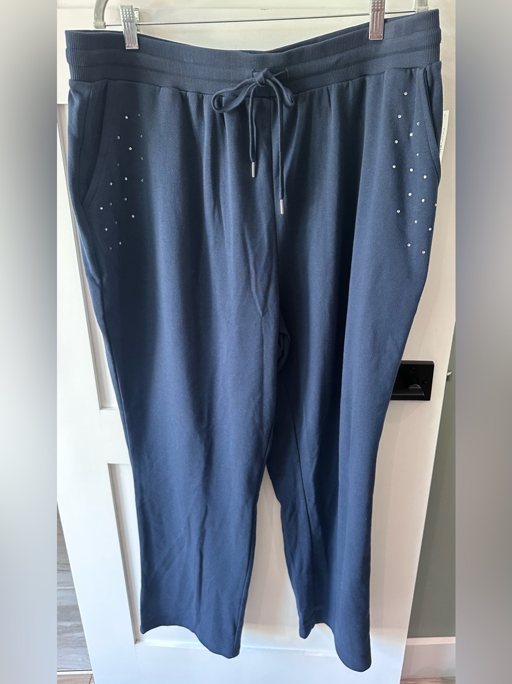NWT Lifestyle 22/24W Navy Blue Jogger Pant Rhinestone Pockets Draw String Ankle
